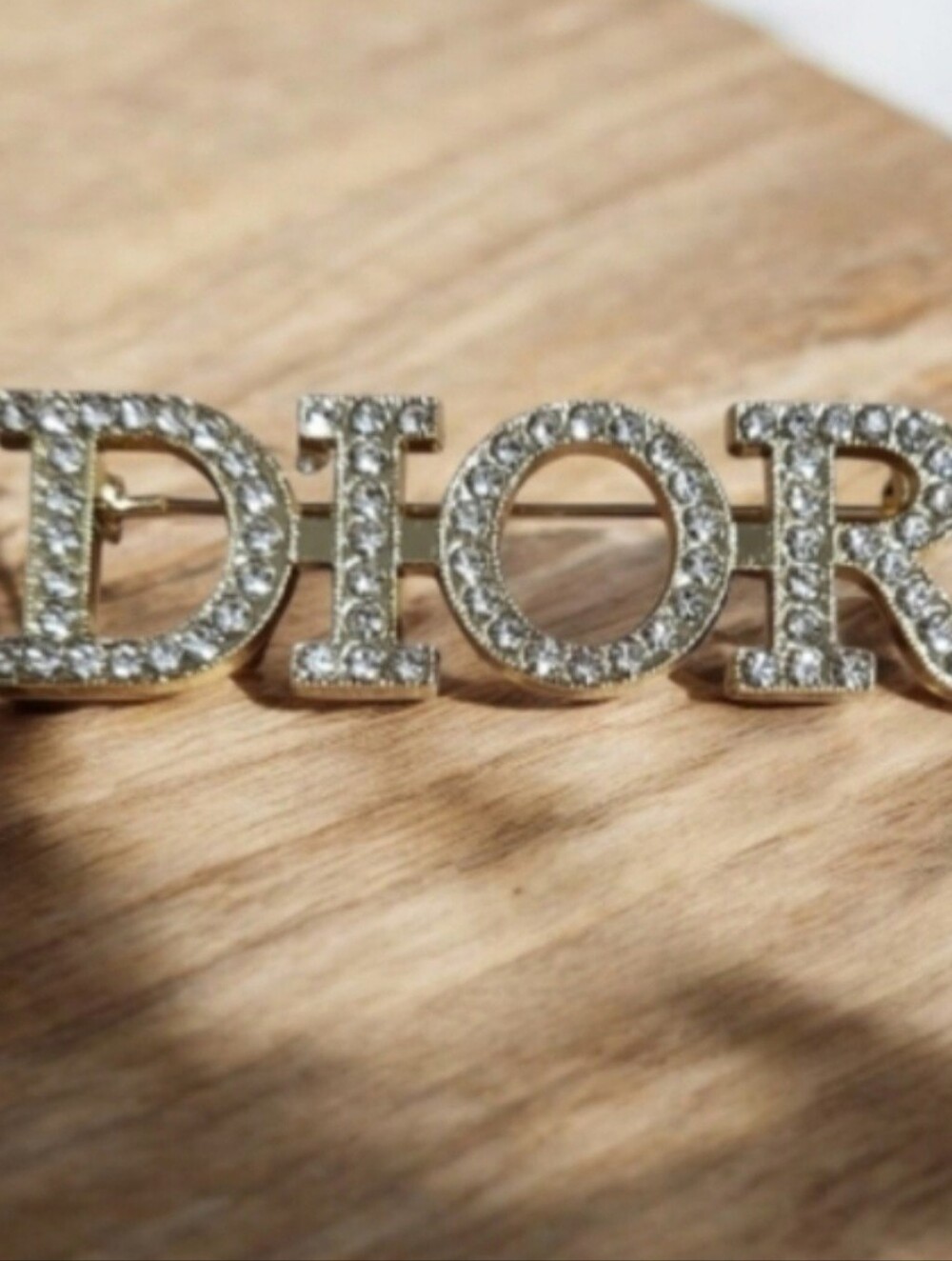 Dior Brooch in Gold - Picture 3 of 6